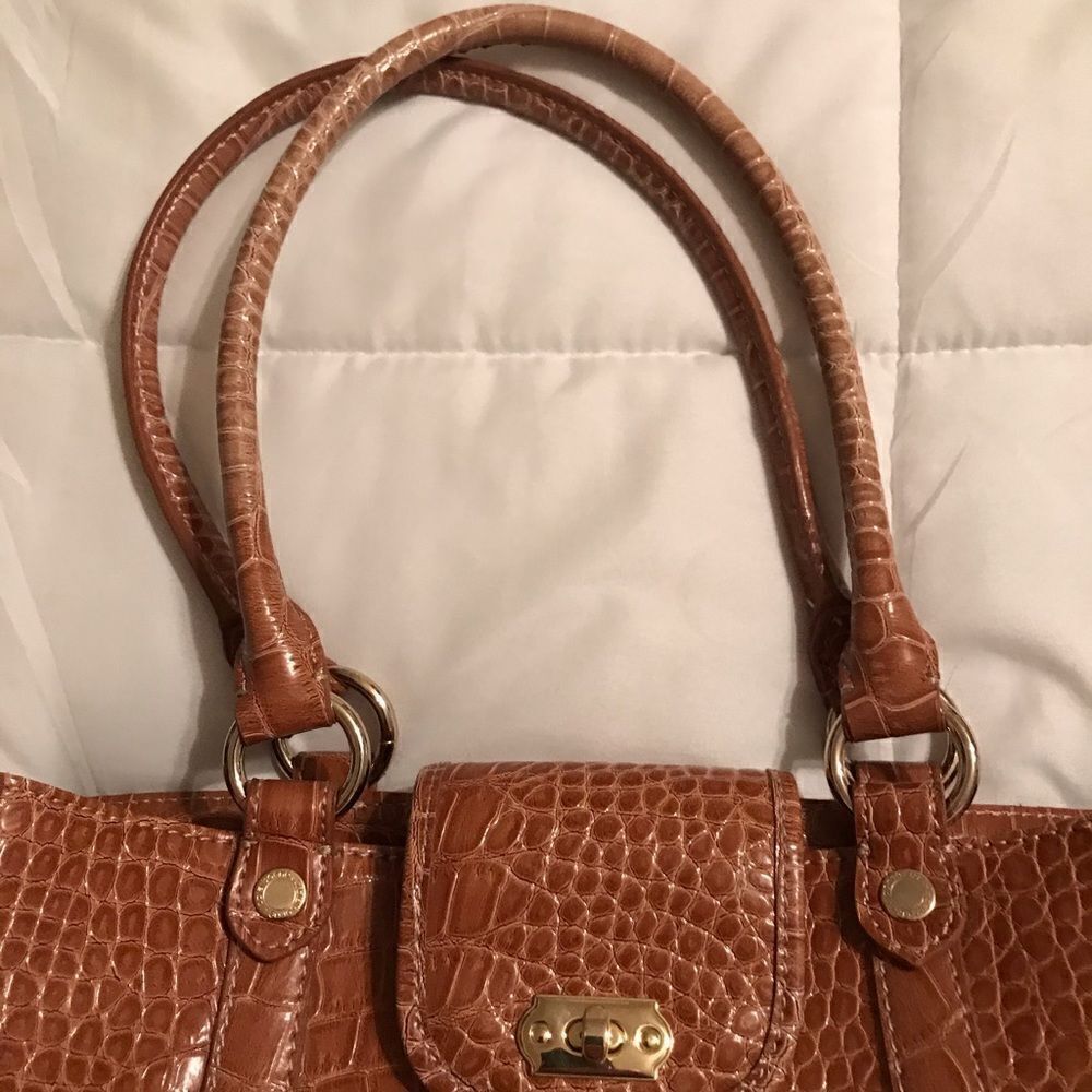 NWOT Liz Claiborne Faux Alligator Purse - Picture 2 of 8